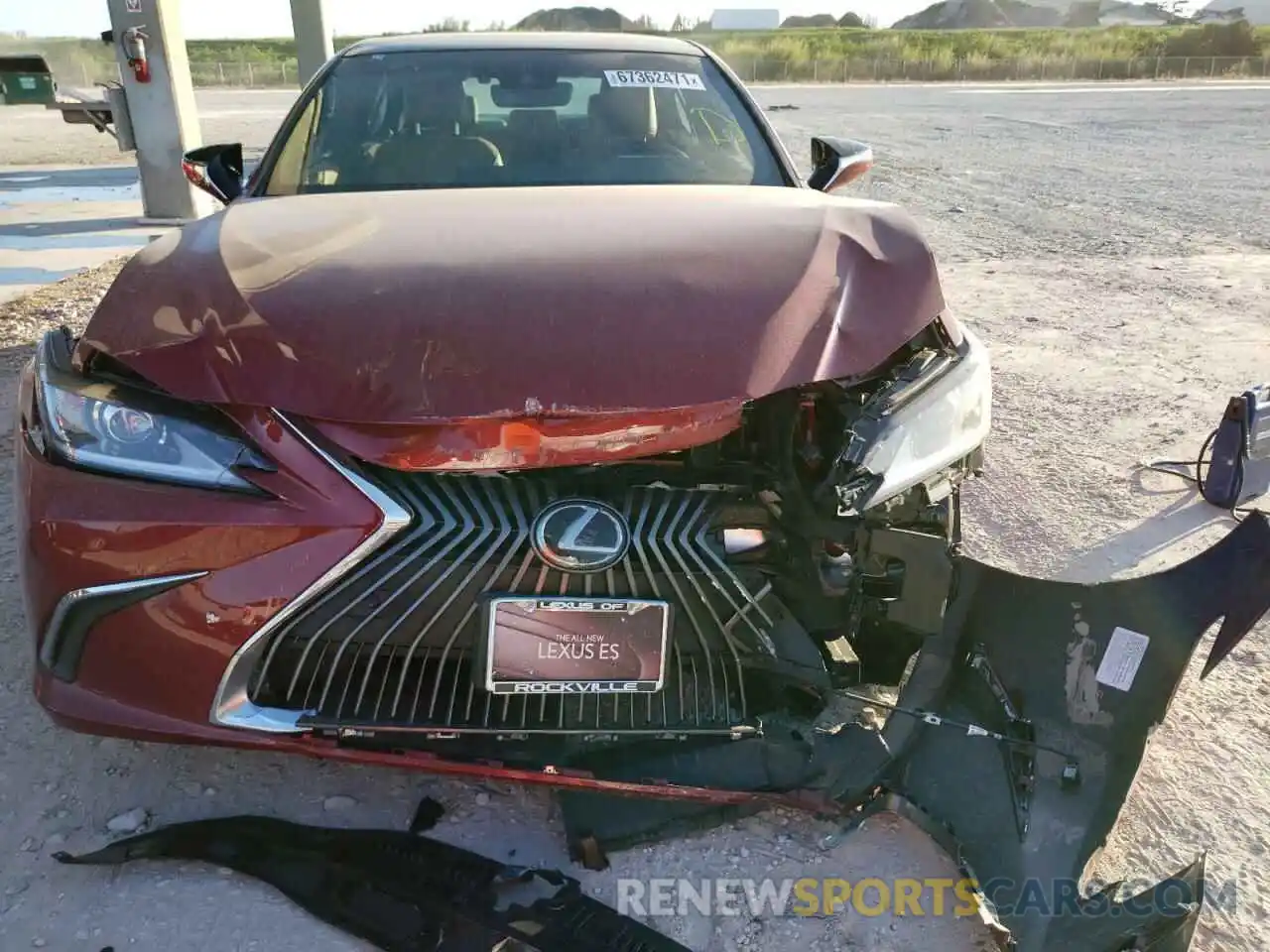 9 Photograph of a damaged car 58ABZ1B13KU002870 LEXUS ES350 2019