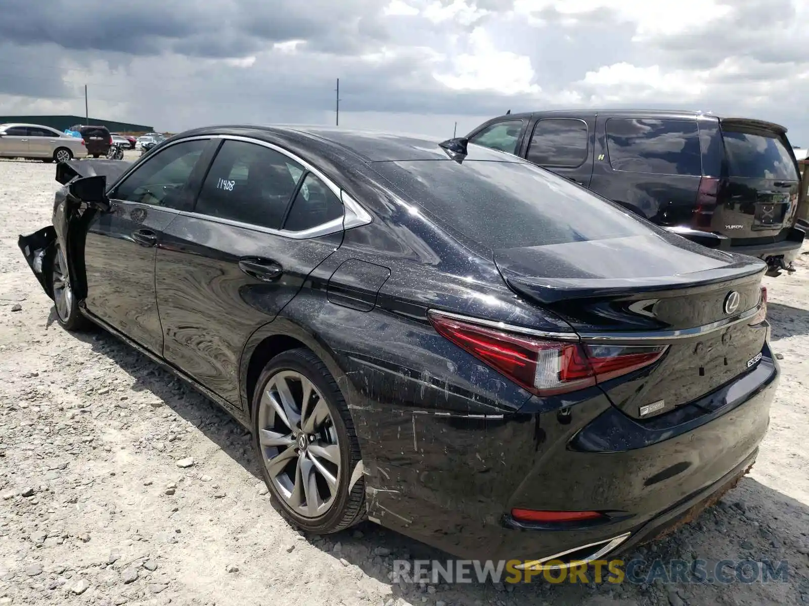 3 Photograph of a damaged car 58ABZ1B13KU003422 LEXUS ES350 2019