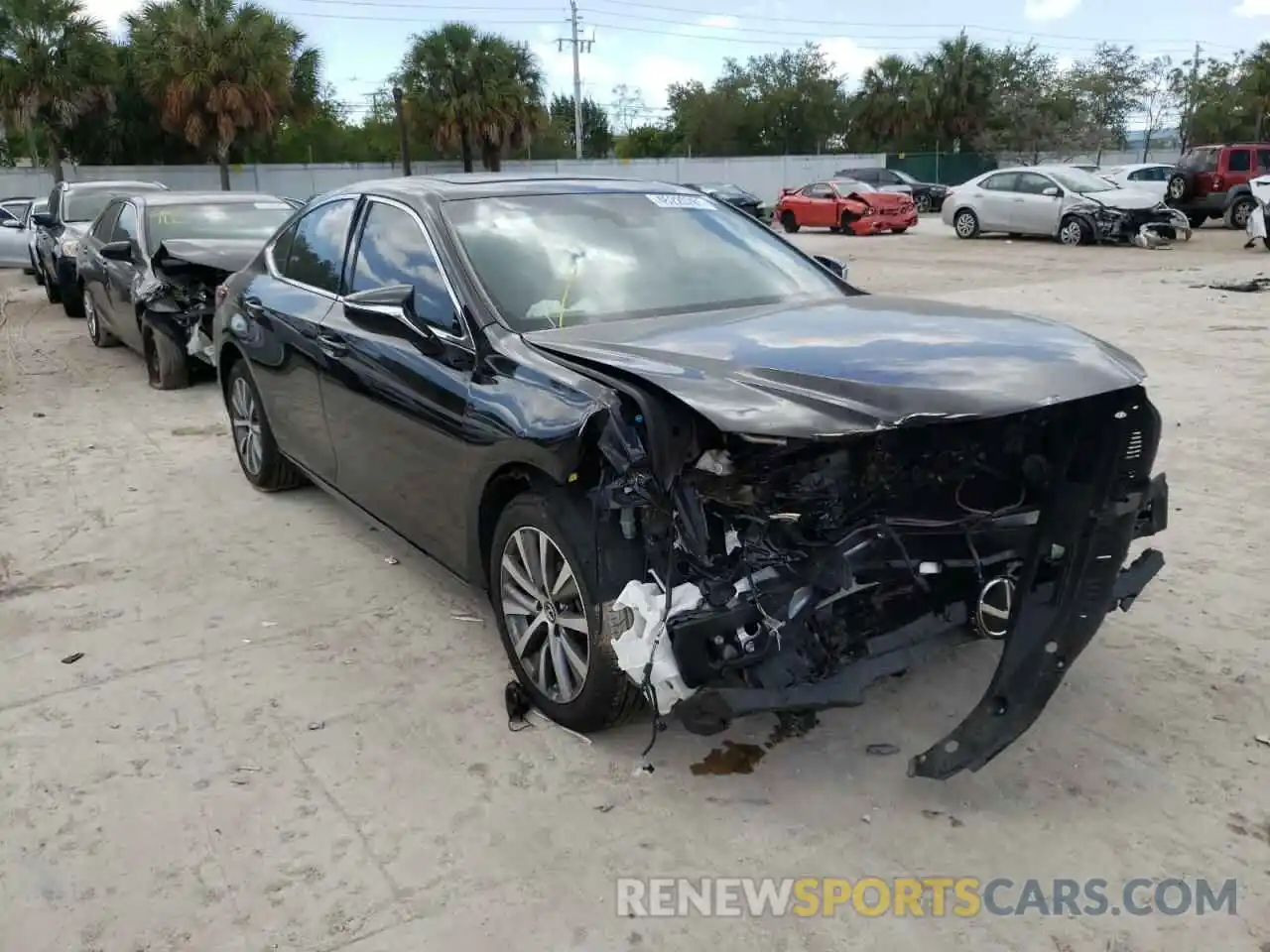 1 Photograph of a damaged car 58ABZ1B13KU010631 LEXUS ES350 2019