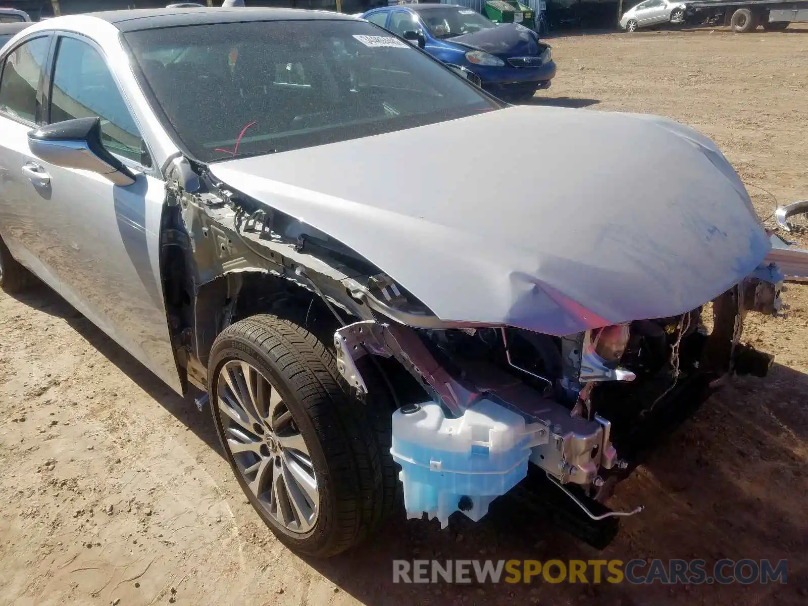 9 Photograph of a damaged car 58ABZ1B13KU011830 LEXUS ES350 2019