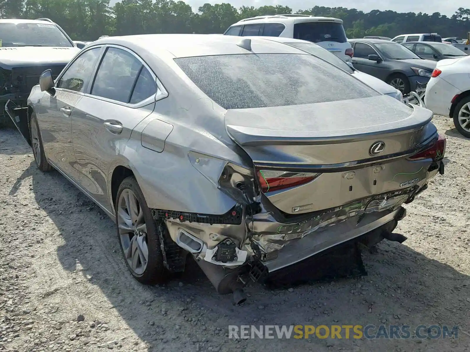 3 Photograph of a damaged car 58ABZ1B13KU012976 LEXUS ES350 2019