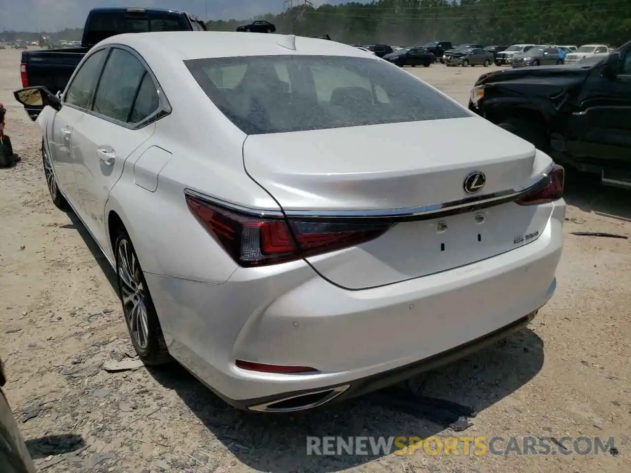 3 Photograph of a damaged car 58ABZ1B13KU014890 LEXUS ES350 2019