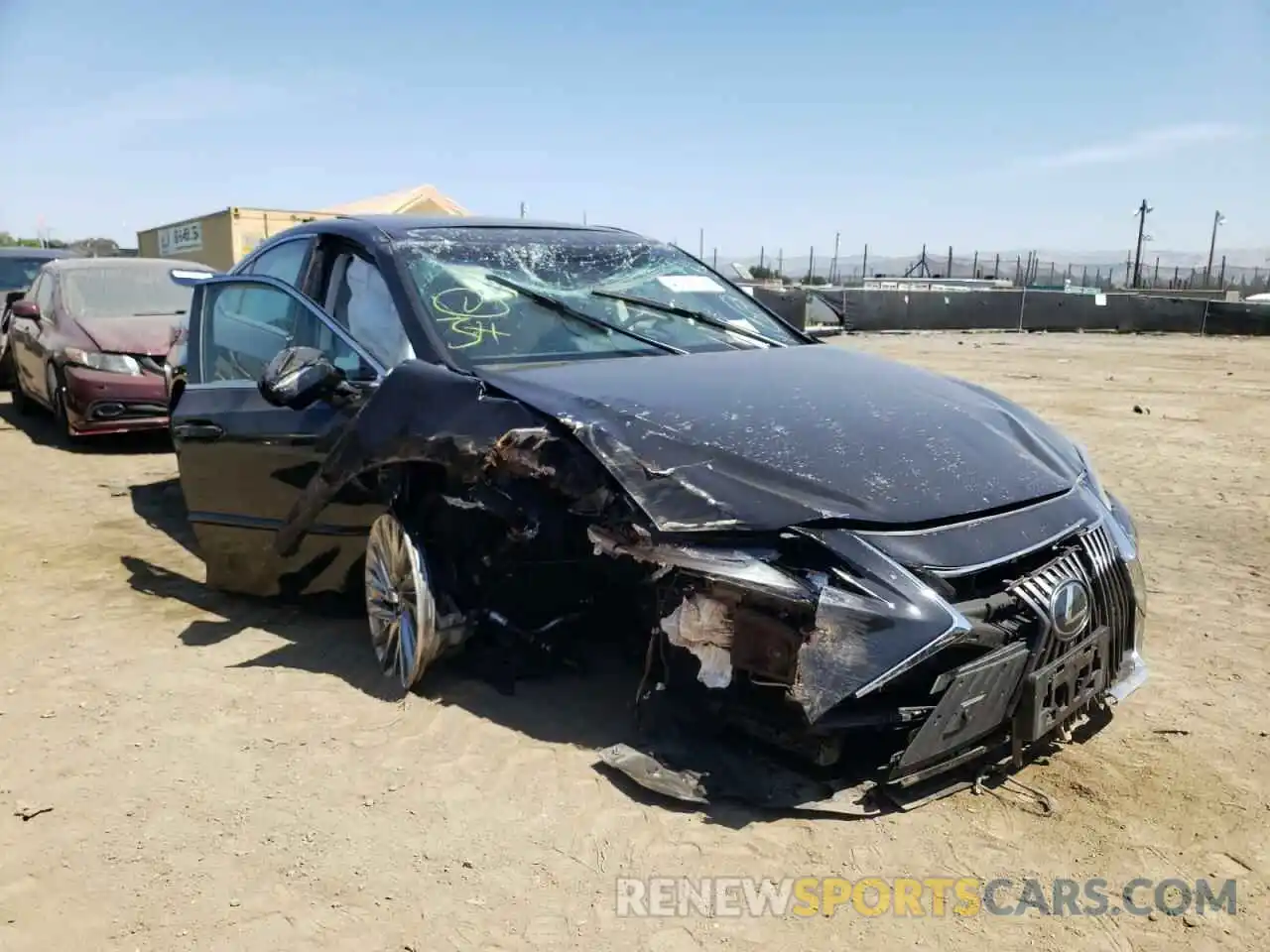 1 Photograph of a damaged car 58ABZ1B13KU015781 LEXUS ES350 2019