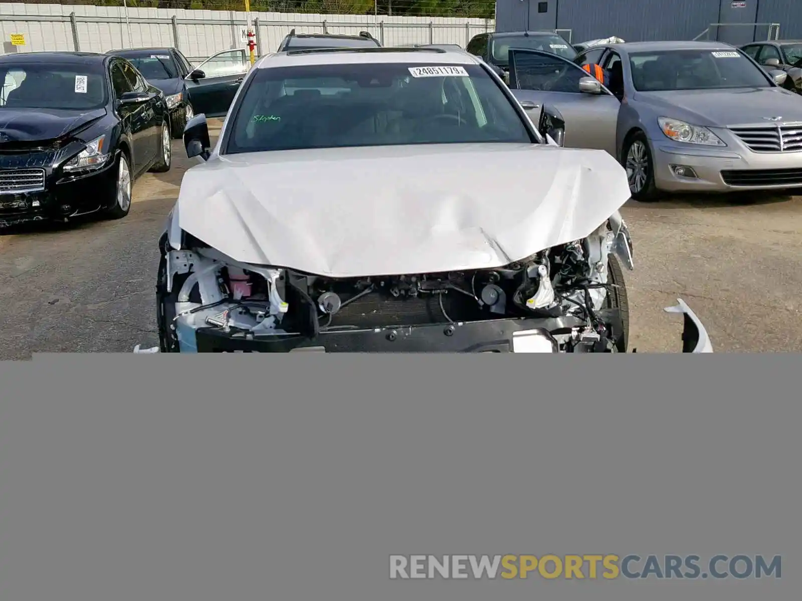 9 Photograph of a damaged car 58ABZ1B13KU018129 LEXUS ES350 2019