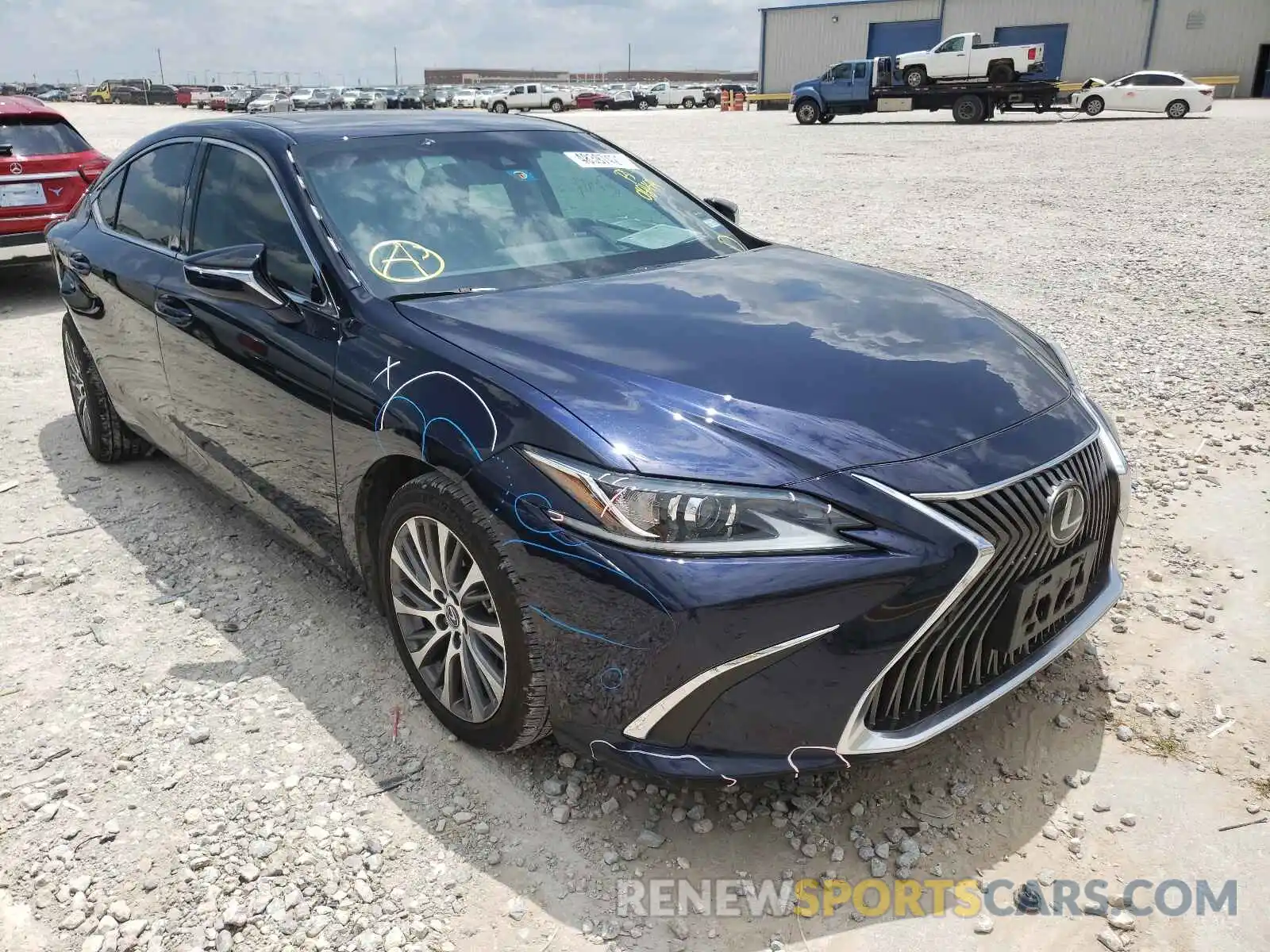 1 Photograph of a damaged car 58ABZ1B13KU018454 LEXUS ES350 2019