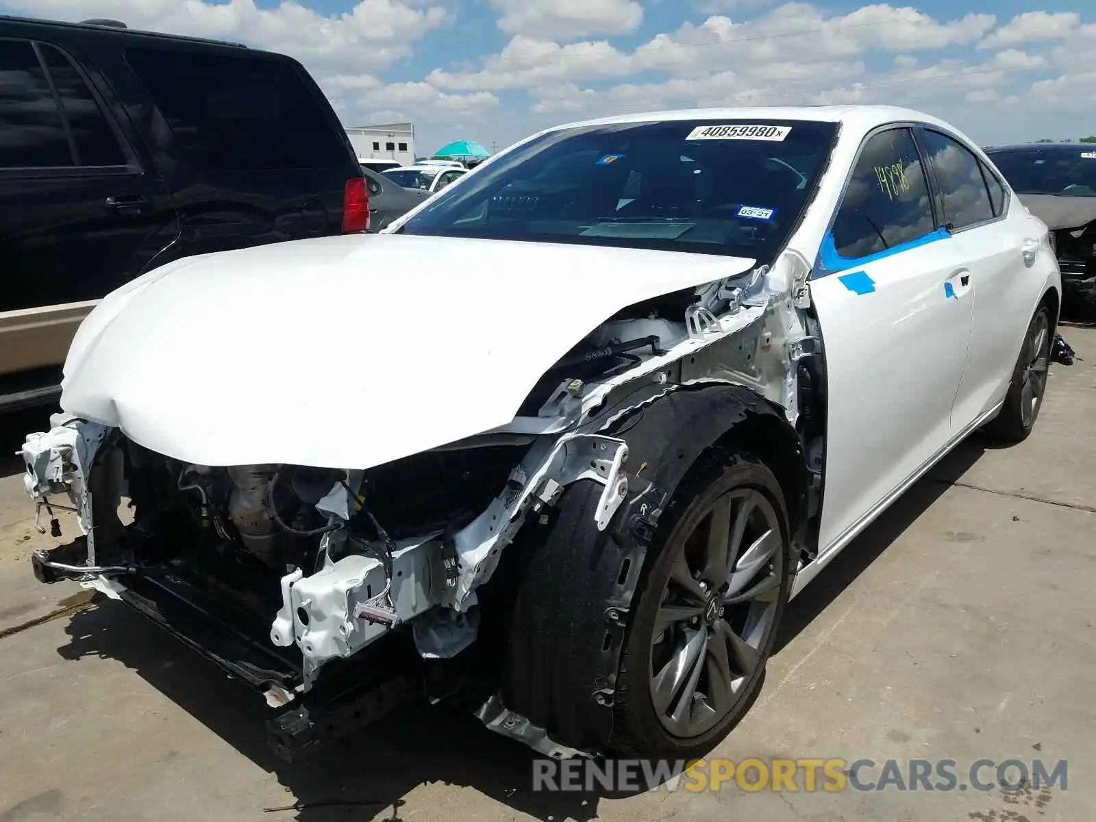 2 Photograph of a damaged car 58ABZ1B13KU019085 LEXUS ES350 2019