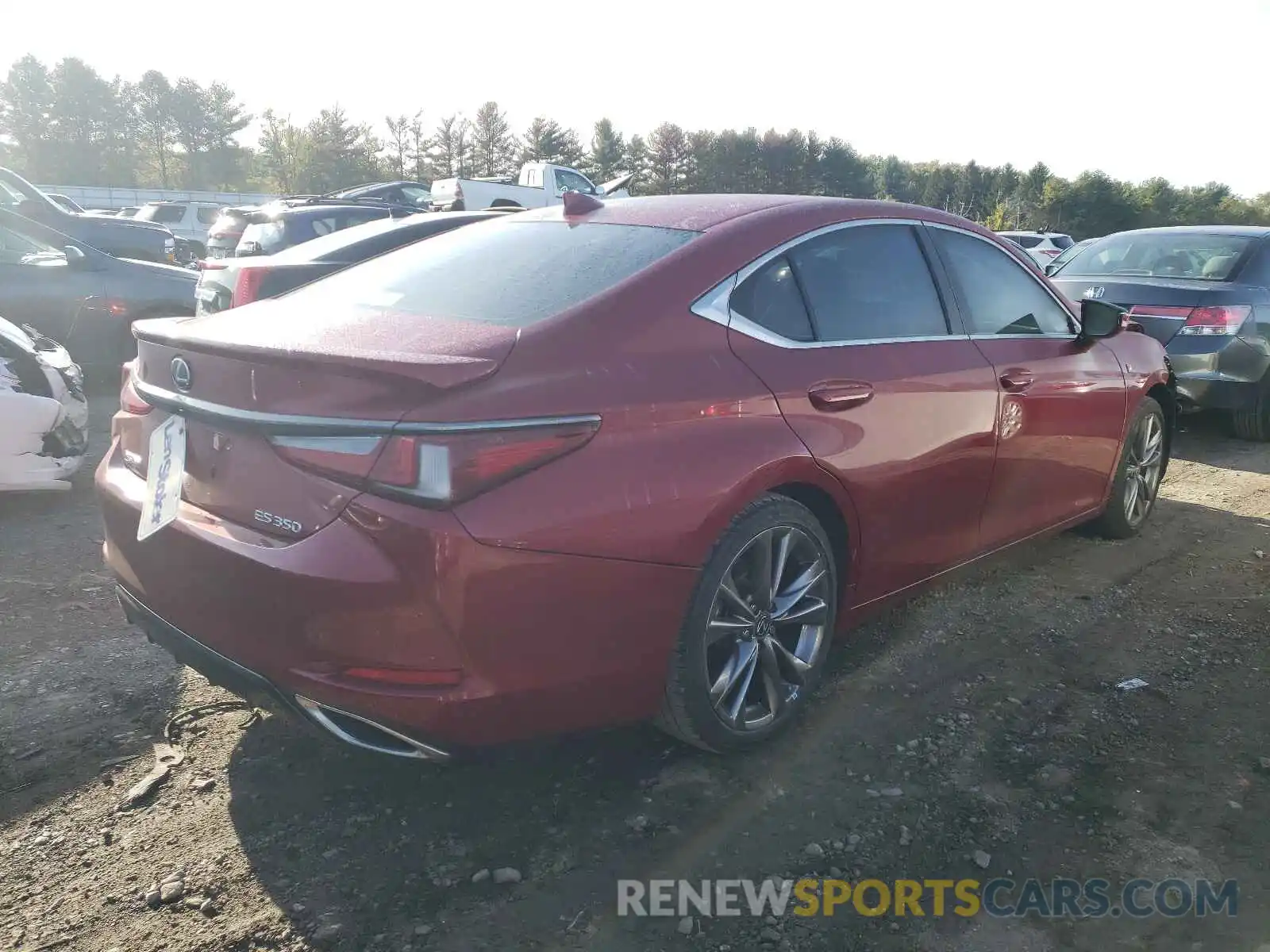 4 Photograph of a damaged car 58ABZ1B13KU021239 LEXUS ES350 2019