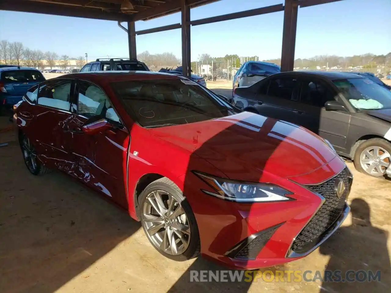 1 Photograph of a damaged car 58ABZ1B13KU022987 LEXUS ES350 2019