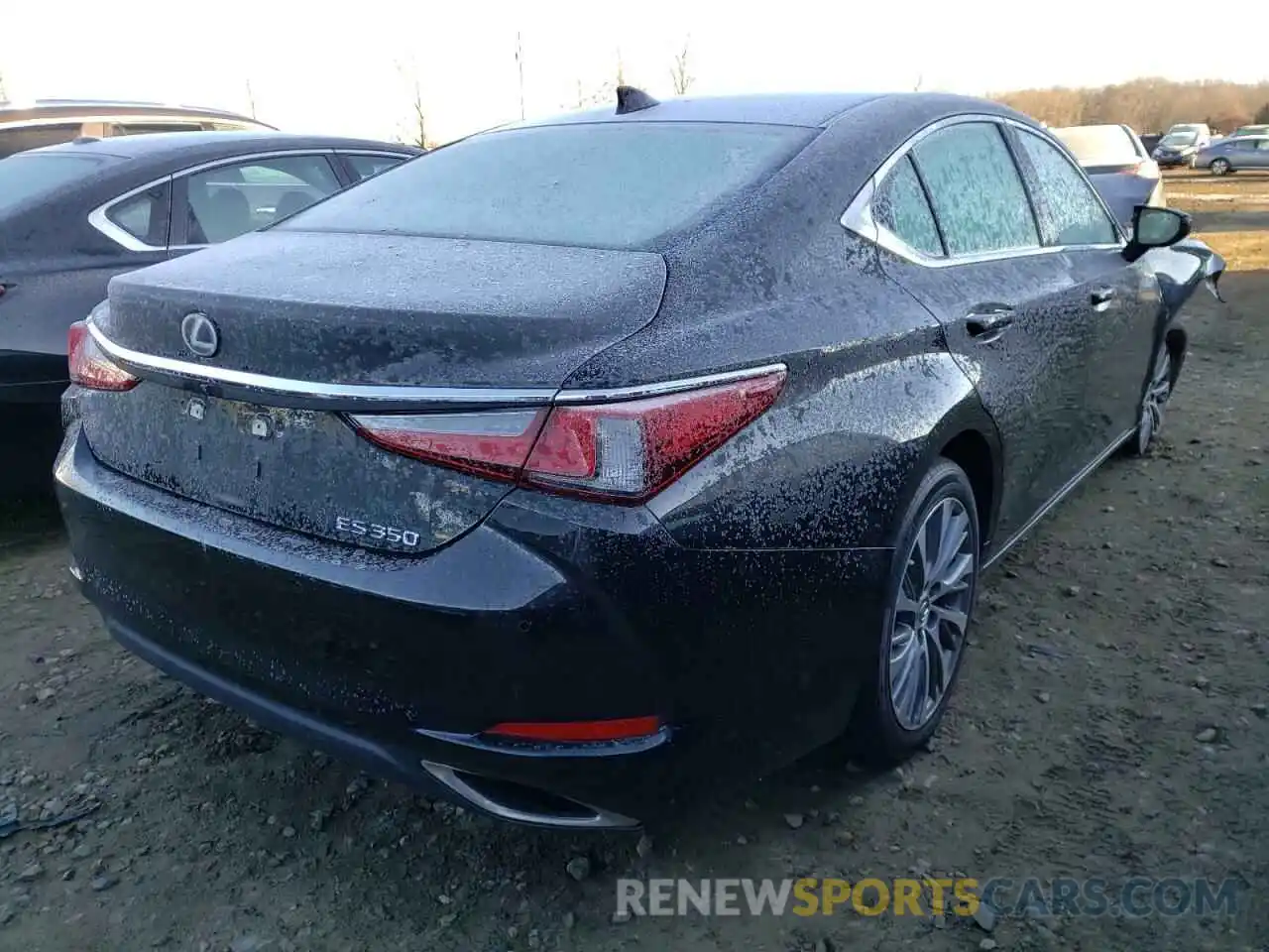 4 Photograph of a damaged car 58ABZ1B13KU023735 LEXUS ES350 2019