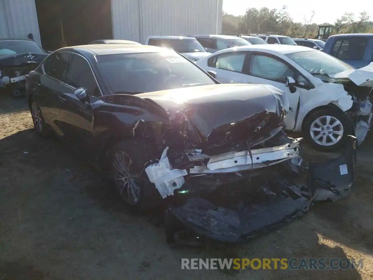 1 Photograph of a damaged car 58ABZ1B13KU027638 LEXUS ES350 2019