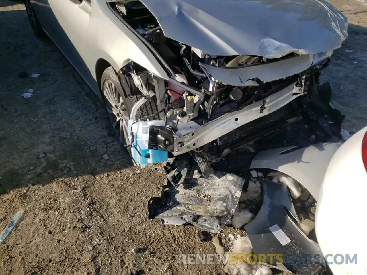 9 Photograph of a damaged car 58ABZ1B13KU030300 LEXUS ES350 2019