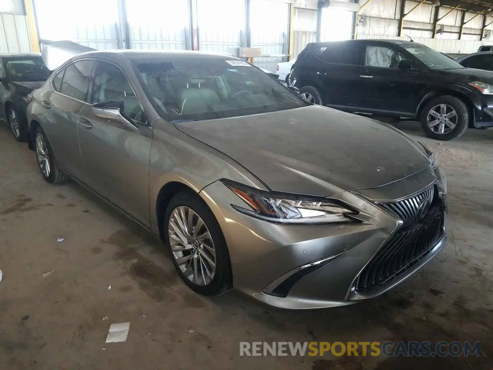 1 Photograph of a damaged car 58ABZ1B13KU033276 LEXUS ES350 2019