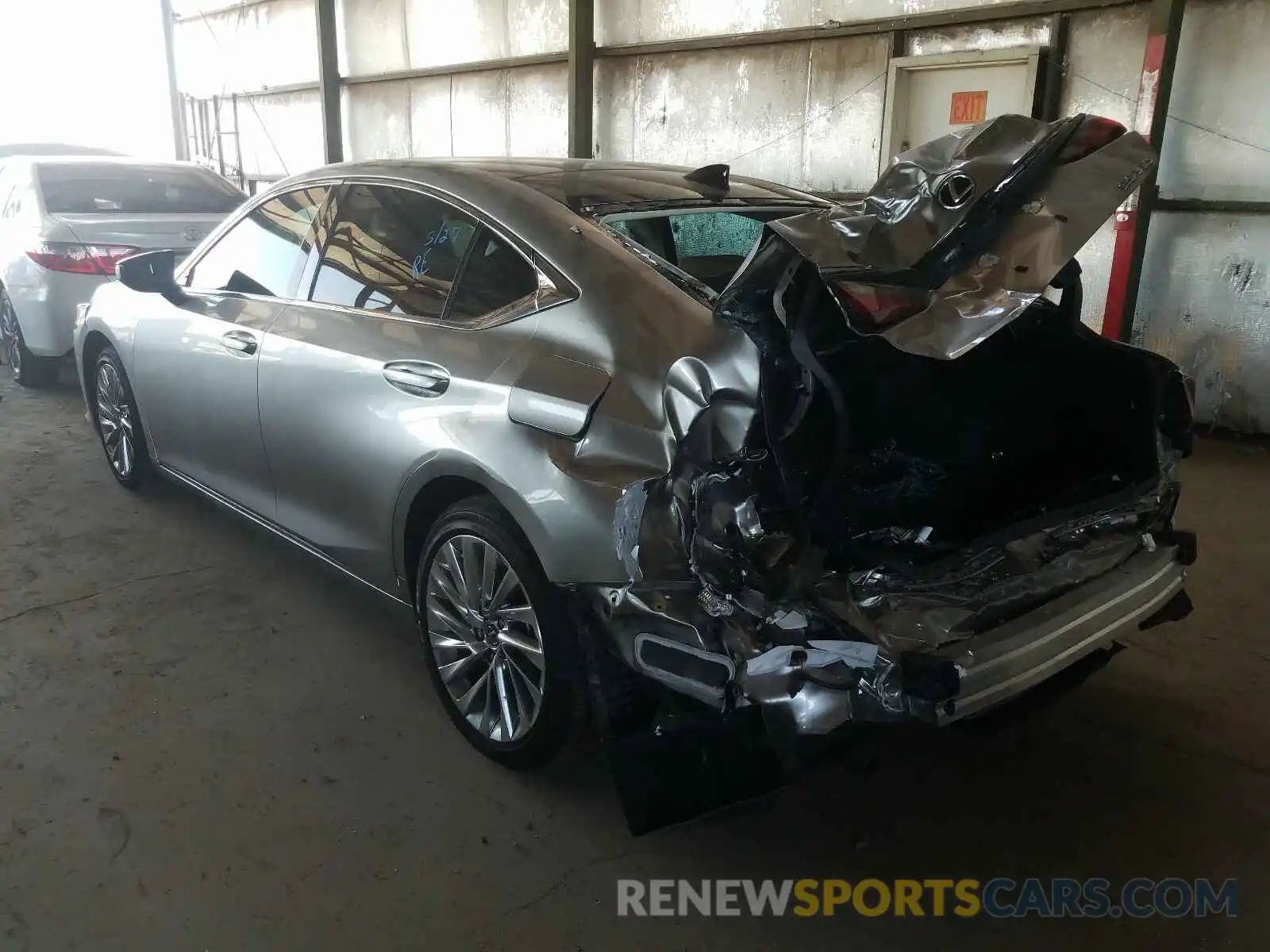 3 Photograph of a damaged car 58ABZ1B13KU033276 LEXUS ES350 2019