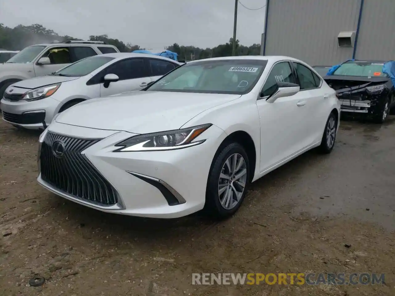 2 Photograph of a damaged car 58ABZ1B13KU045668 LEXUS ES350 2019