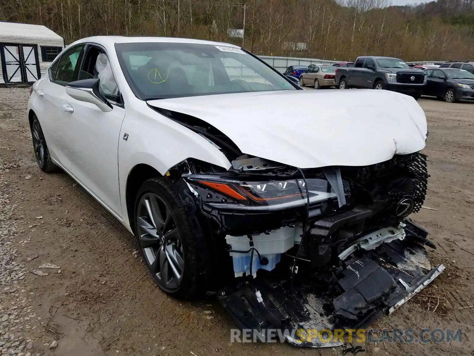 1 Photograph of a damaged car 58ABZ1B14KU004465 LEXUS ES350 2019