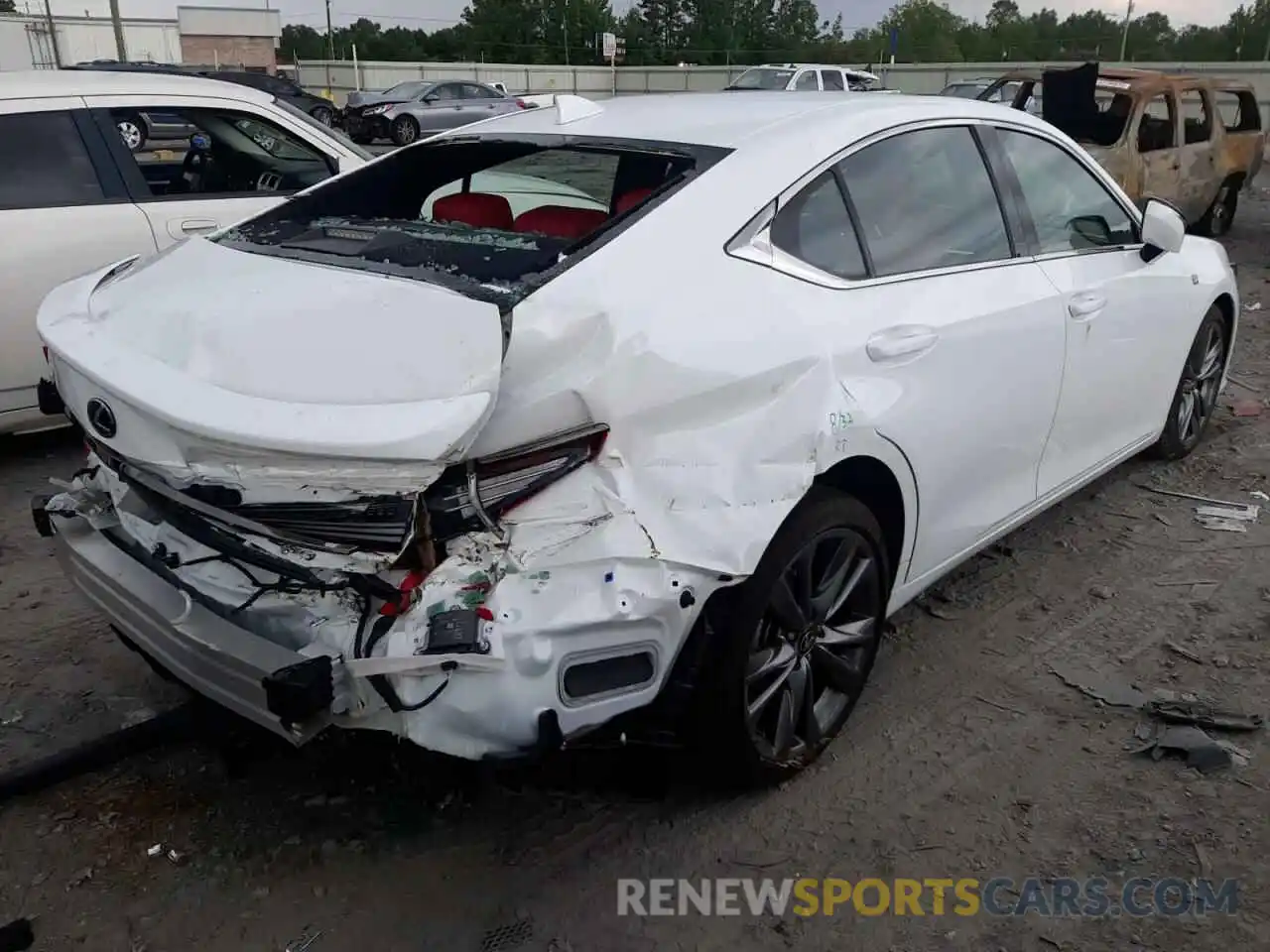 4 Photograph of a damaged car 58ABZ1B14KU006779 LEXUS ES350 2019