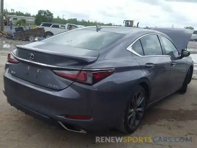 4 Photograph of a damaged car 58ABZ1B14KU008127 LEXUS ES350 2019