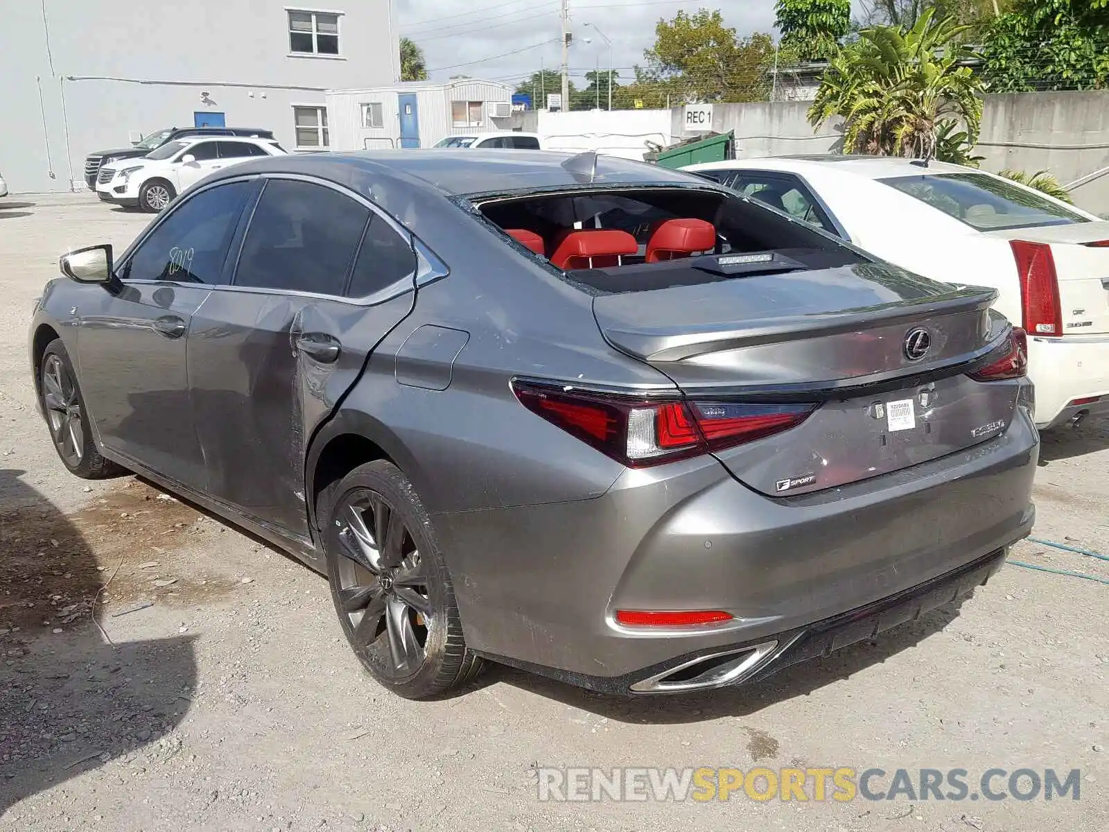 3 Photograph of a damaged car 58ABZ1B14KU018348 LEXUS ES350 2019