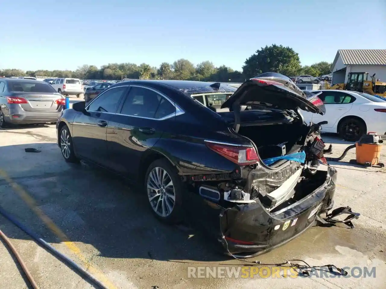 3 Photograph of a damaged car 58ABZ1B14KU024408 LEXUS ES350 2019