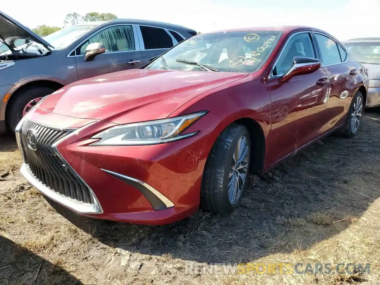 2 Photograph of a damaged car 58ABZ1B14KU028474 LEXUS ES350 2019