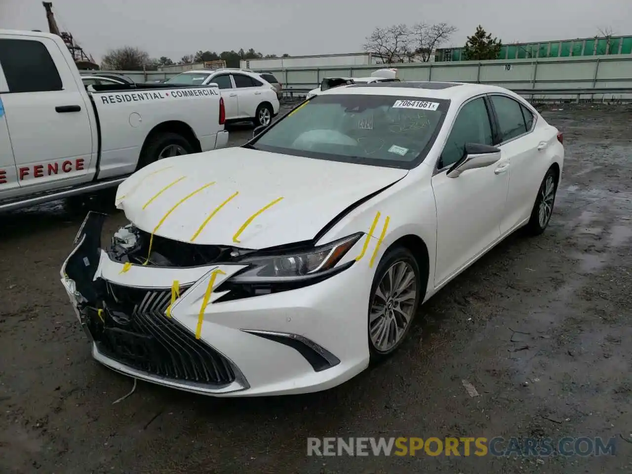 2 Photograph of a damaged car 58ABZ1B14KU028684 LEXUS ES350 2019