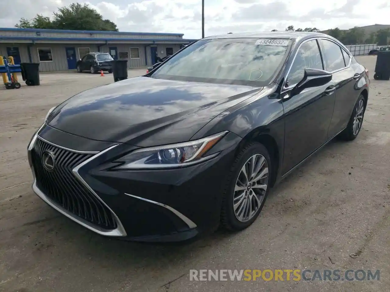 2 Photograph of a damaged car 58ABZ1B14KU031763 LEXUS ES350 2019