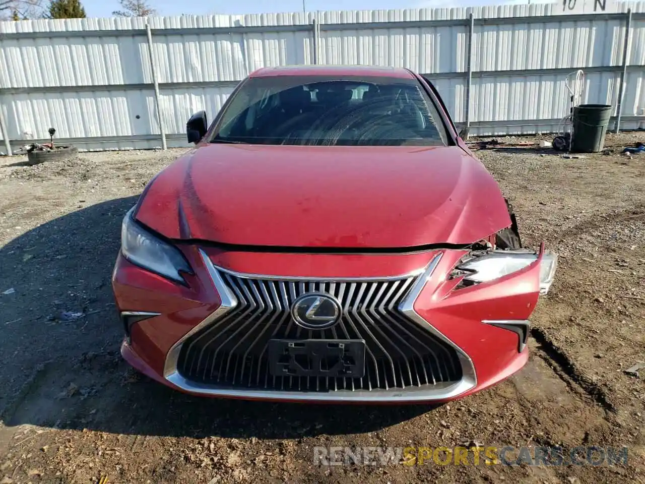 5 Photograph of a damaged car 58ABZ1B14KU034341 LEXUS ES350 2019