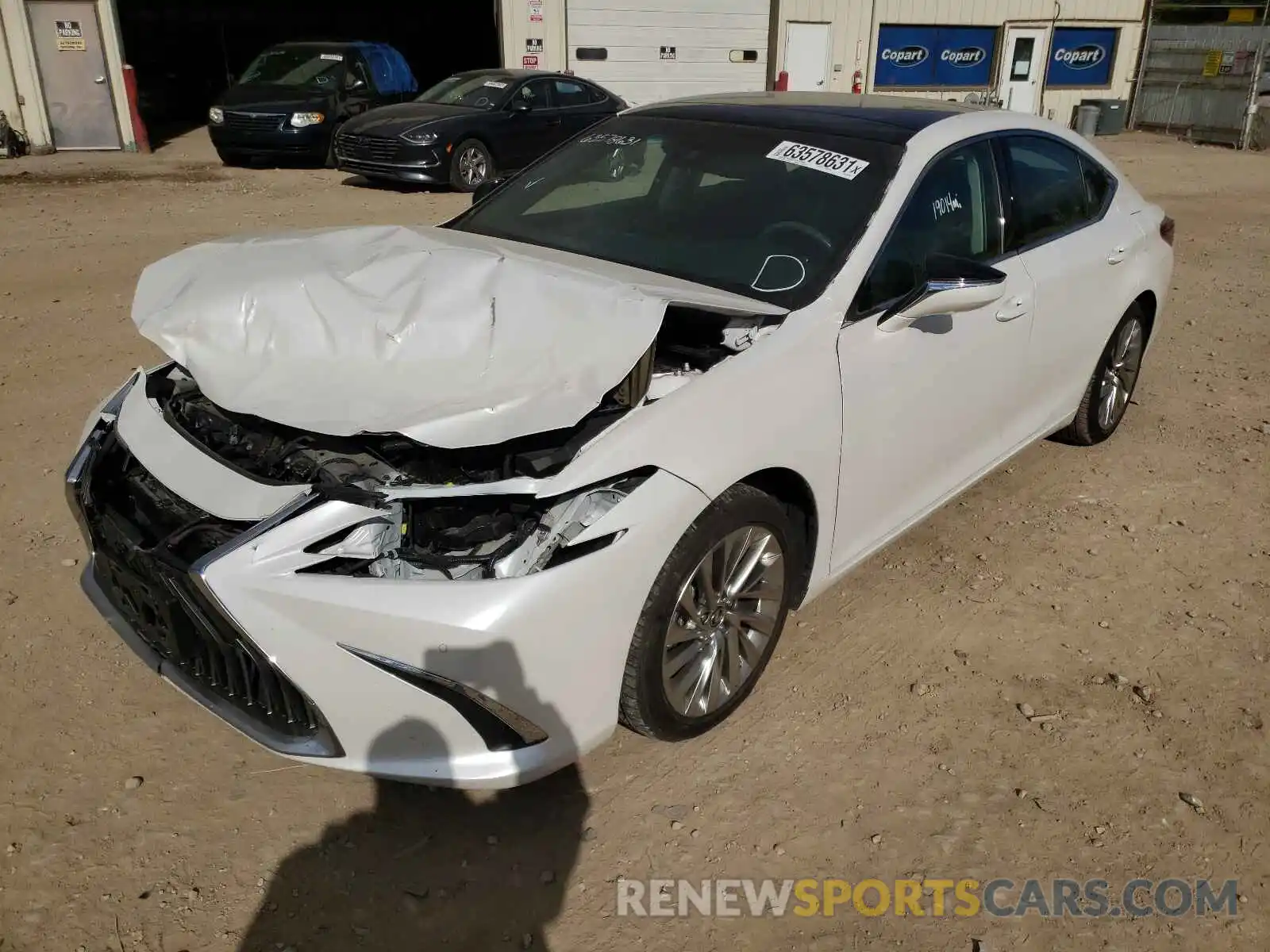 2 Photograph of a damaged car 58ABZ1B14KU036736 LEXUS ES350 2019