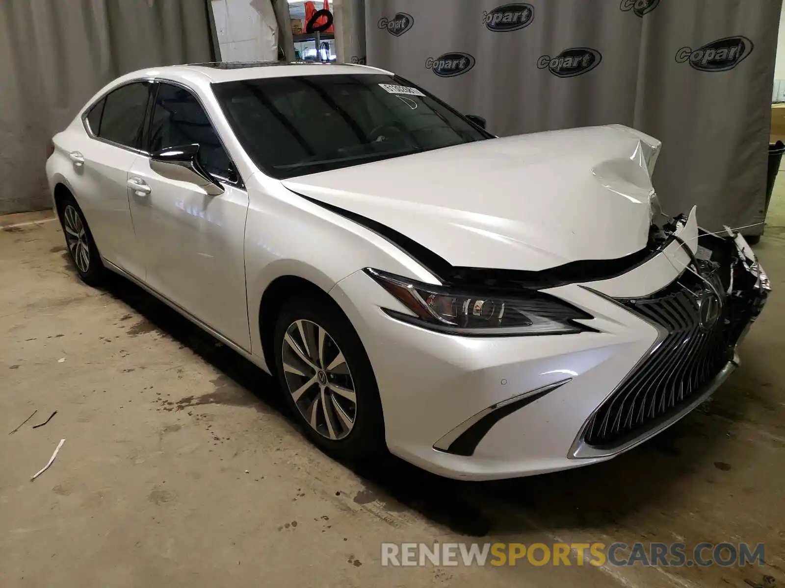 1 Фотография поврежденного автомобиля 58ABZ1B14KU041029 LEXUS ES350 2019