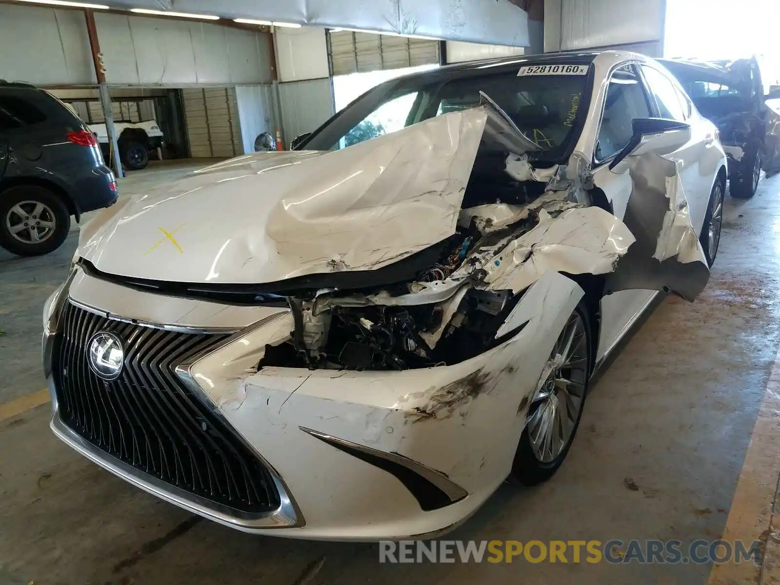 2 Photograph of a damaged car 58ABZ1B14KU041838 LEXUS ES350 2019