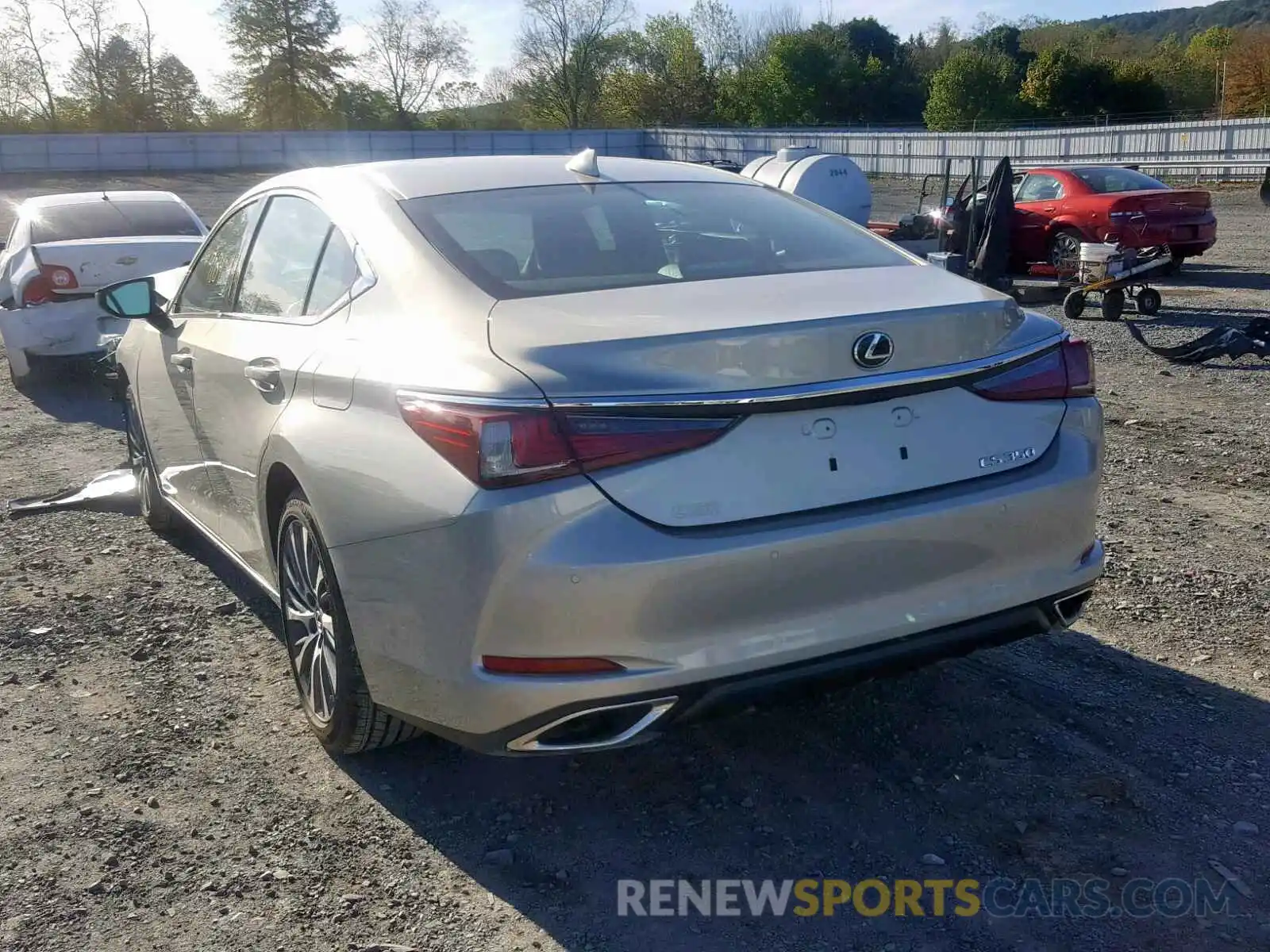 3 Photograph of a damaged car 58ABZ1B14KU042133 LEXUS ES350 2019