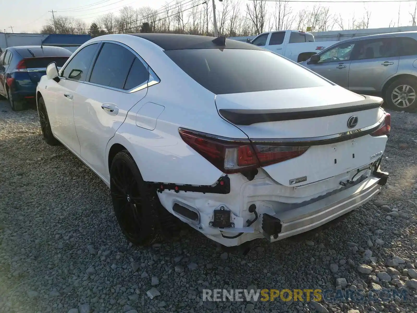 3 Photograph of a damaged car 58ABZ1B14KU042228 LEXUS ES350 2019