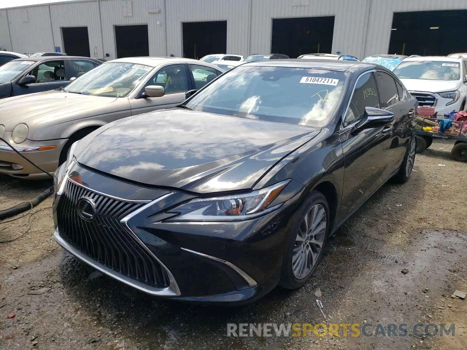 2 Photograph of a damaged car 58ABZ1B14KU043508 LEXUS ES350 2019