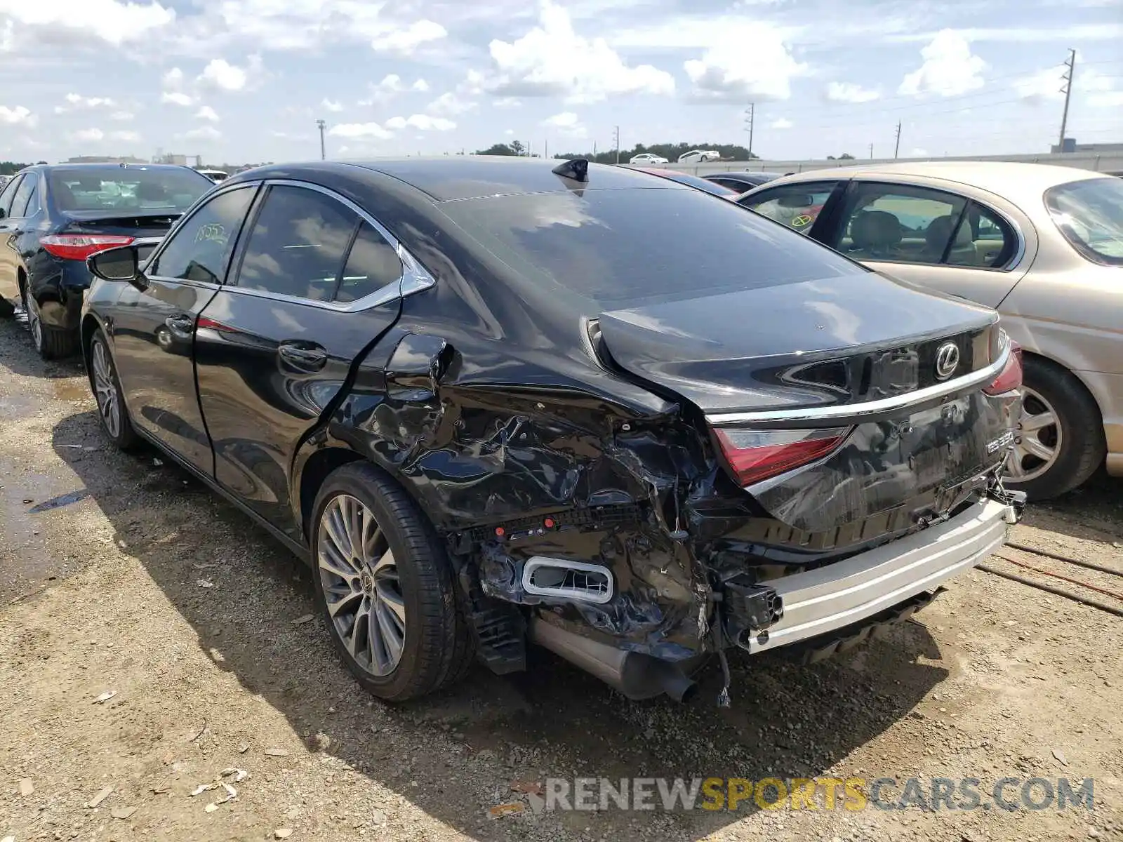 3 Photograph of a damaged car 58ABZ1B14KU043508 LEXUS ES350 2019