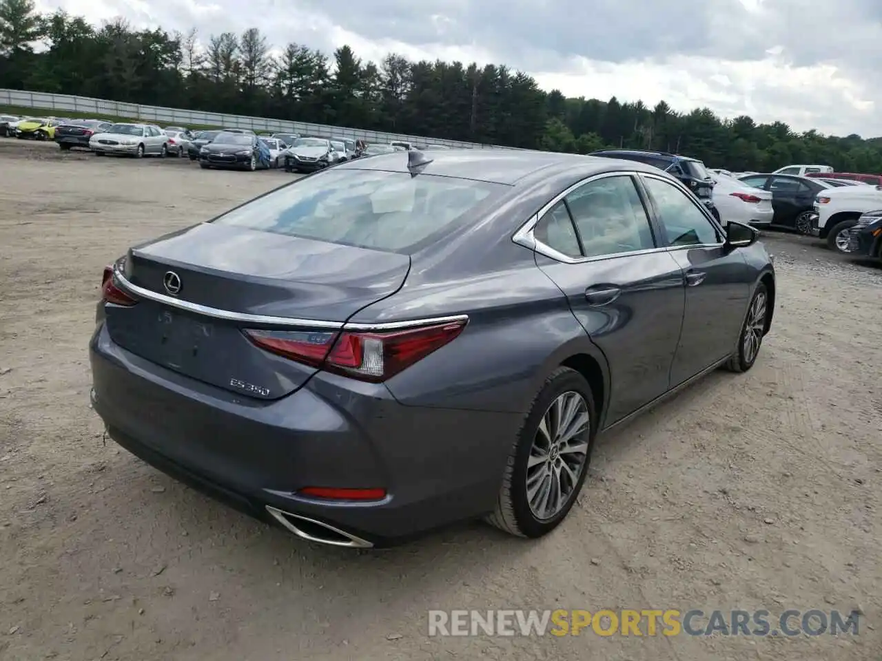 4 Photograph of a damaged car 58ABZ1B14KU047218 LEXUS ES350 2019