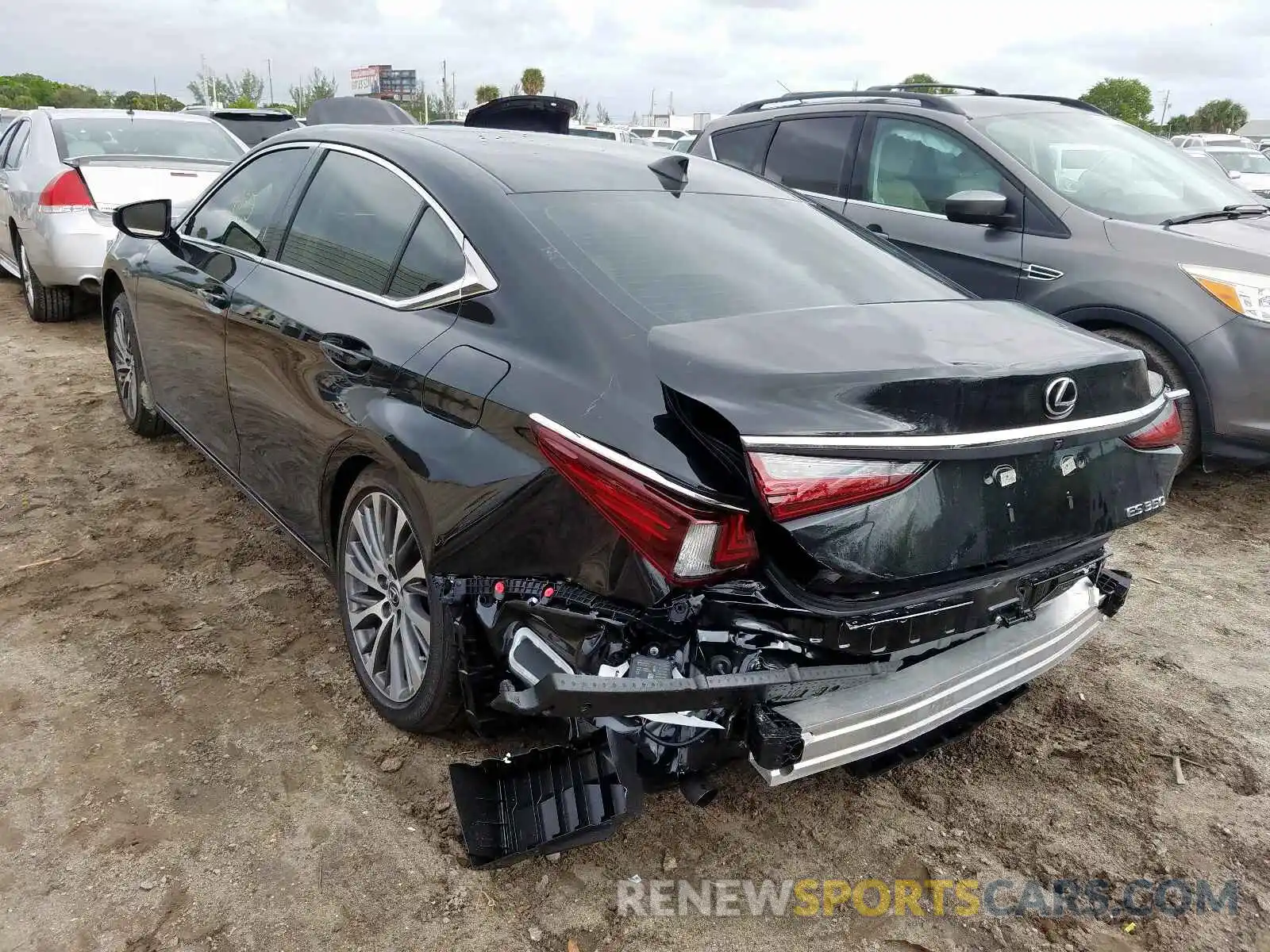 3 Photograph of a damaged car 58ABZ1B14KU049065 LEXUS ES350 2019