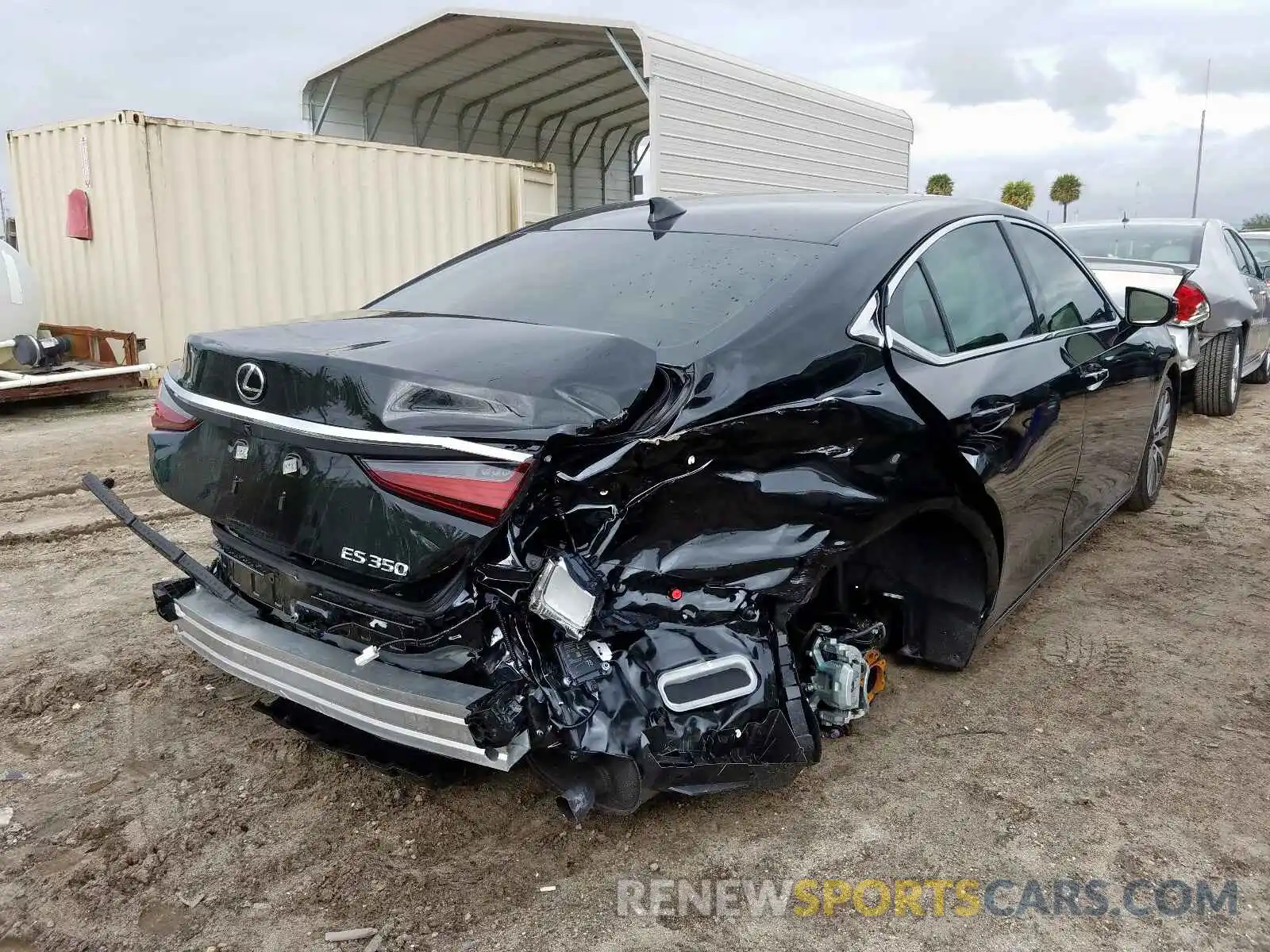 4 Photograph of a damaged car 58ABZ1B14KU049065 LEXUS ES350 2019