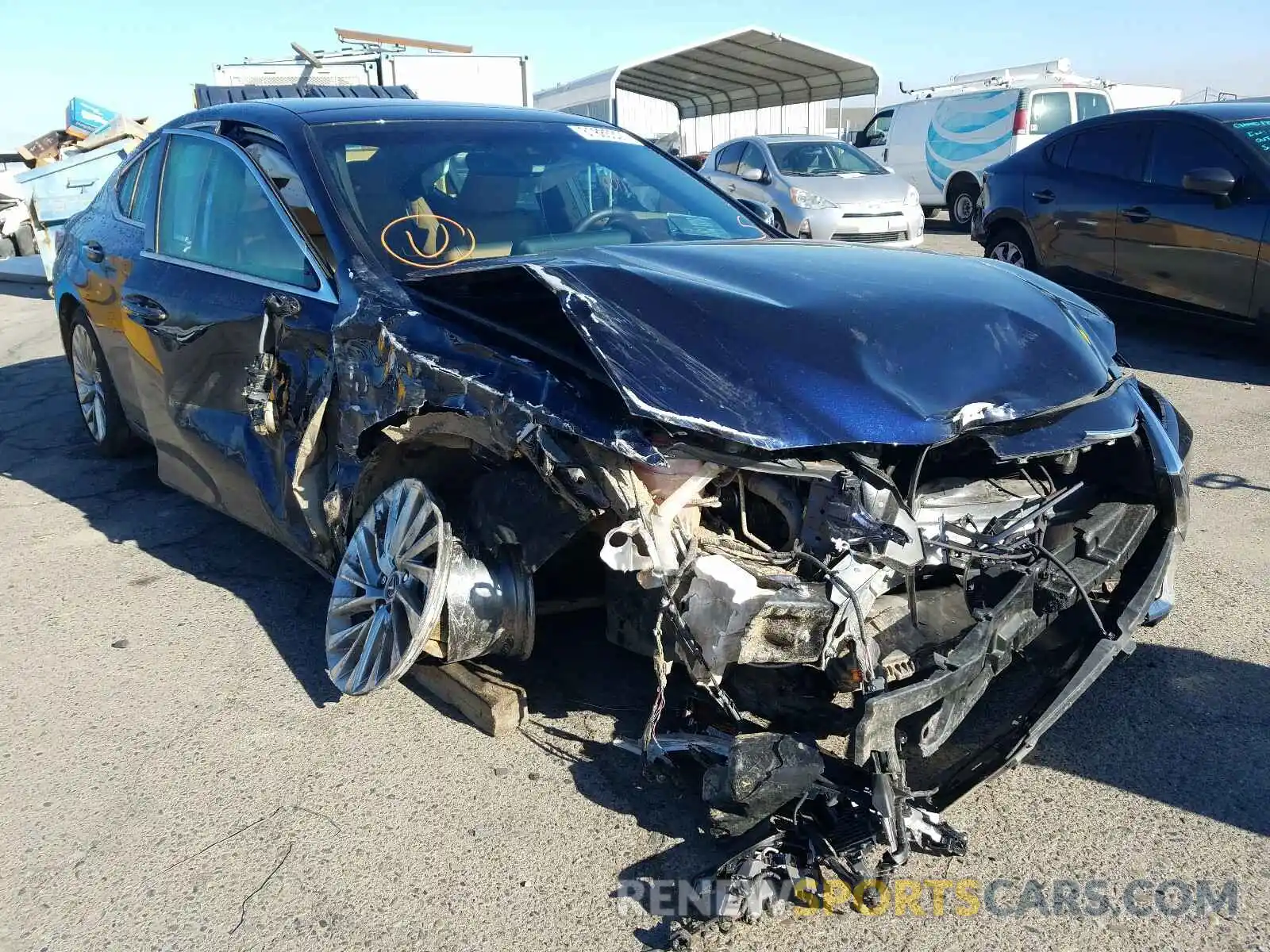 1 Фотография поврежденного автомобиля 58ABZ1B14KU049406 LEXUS ES350 2019