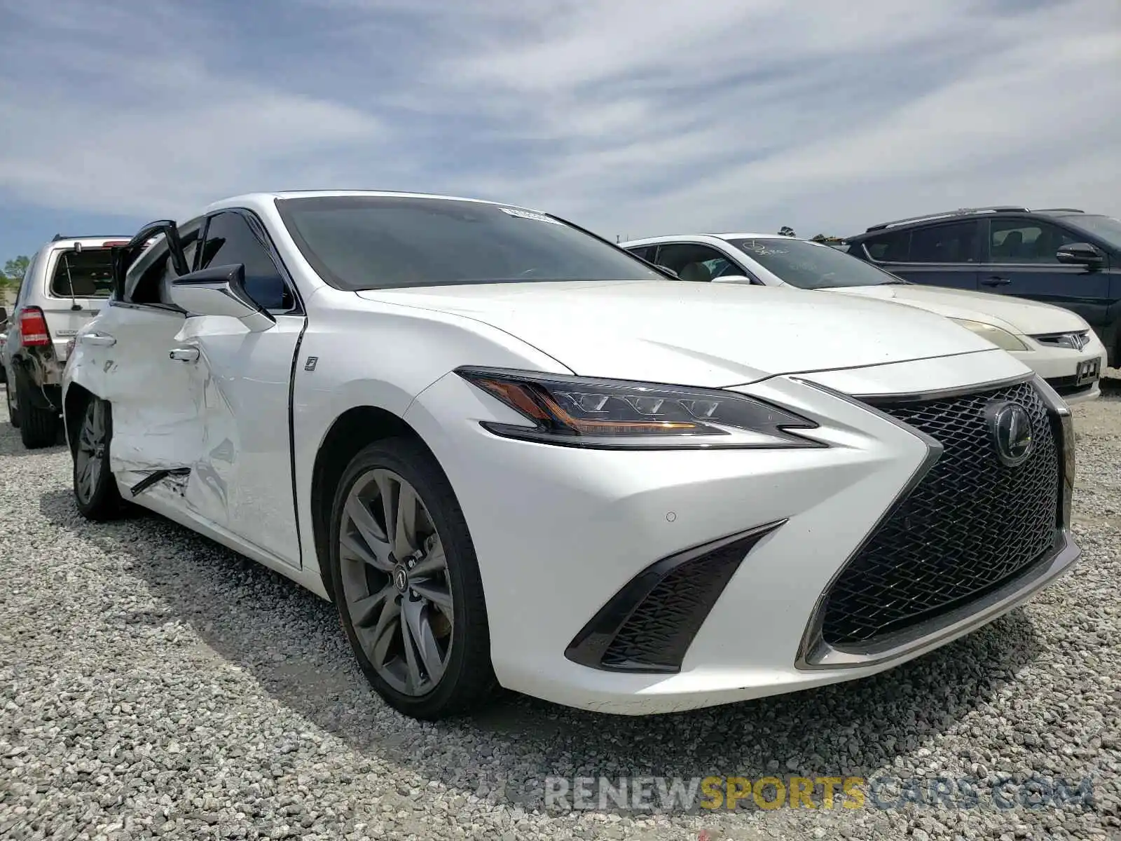 1 Photograph of a damaged car 58ABZ1B15KU003616 LEXUS ES350 2019