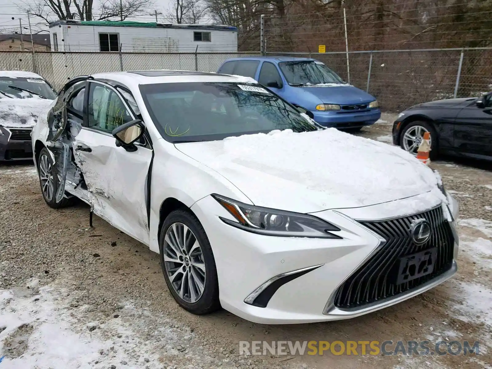 1 Photograph of a damaged car 58ABZ1B15KU003891 LEXUS ES350 2019