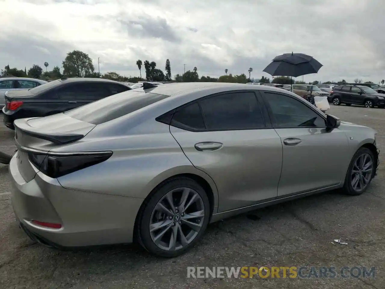 3 Photograph of a damaged car 58ABZ1B15KU005771 LEXUS ES350 2019