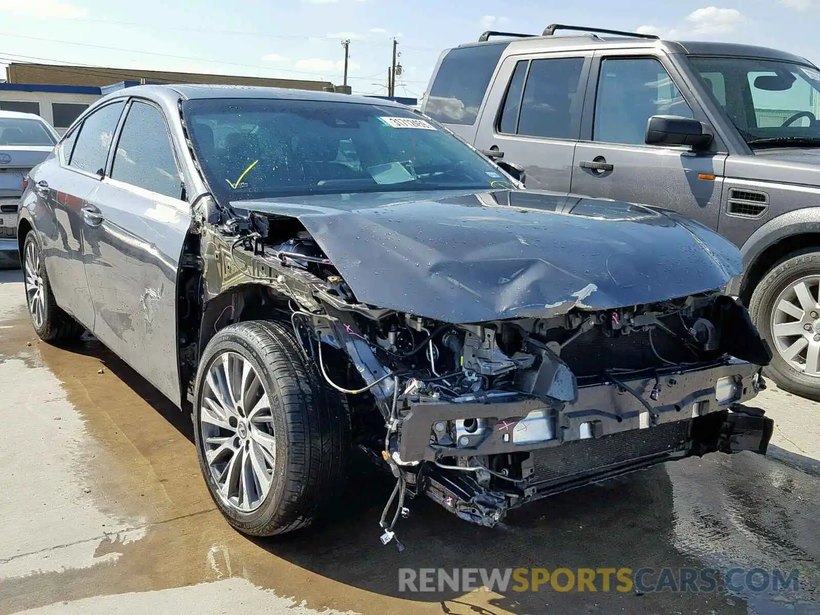 1 Photograph of a damaged car 58ABZ1B15KU006001 LEXUS ES350 2019