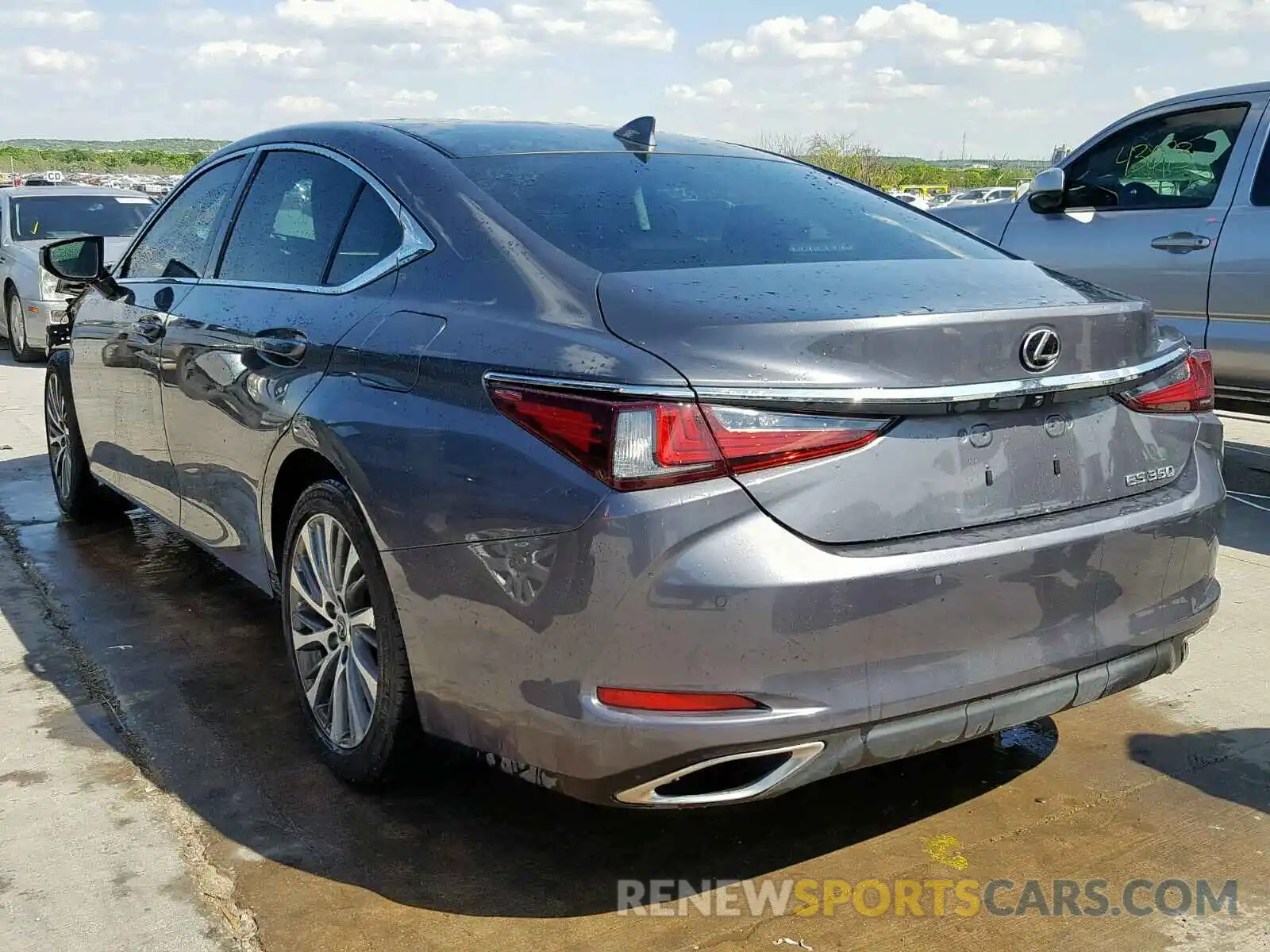 3 Photograph of a damaged car 58ABZ1B15KU006001 LEXUS ES350 2019