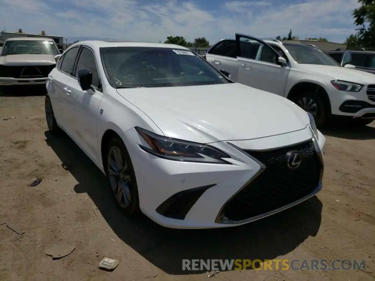 1 Photograph of a damaged car 58ABZ1B15KU010548 LEXUS ES350 2019