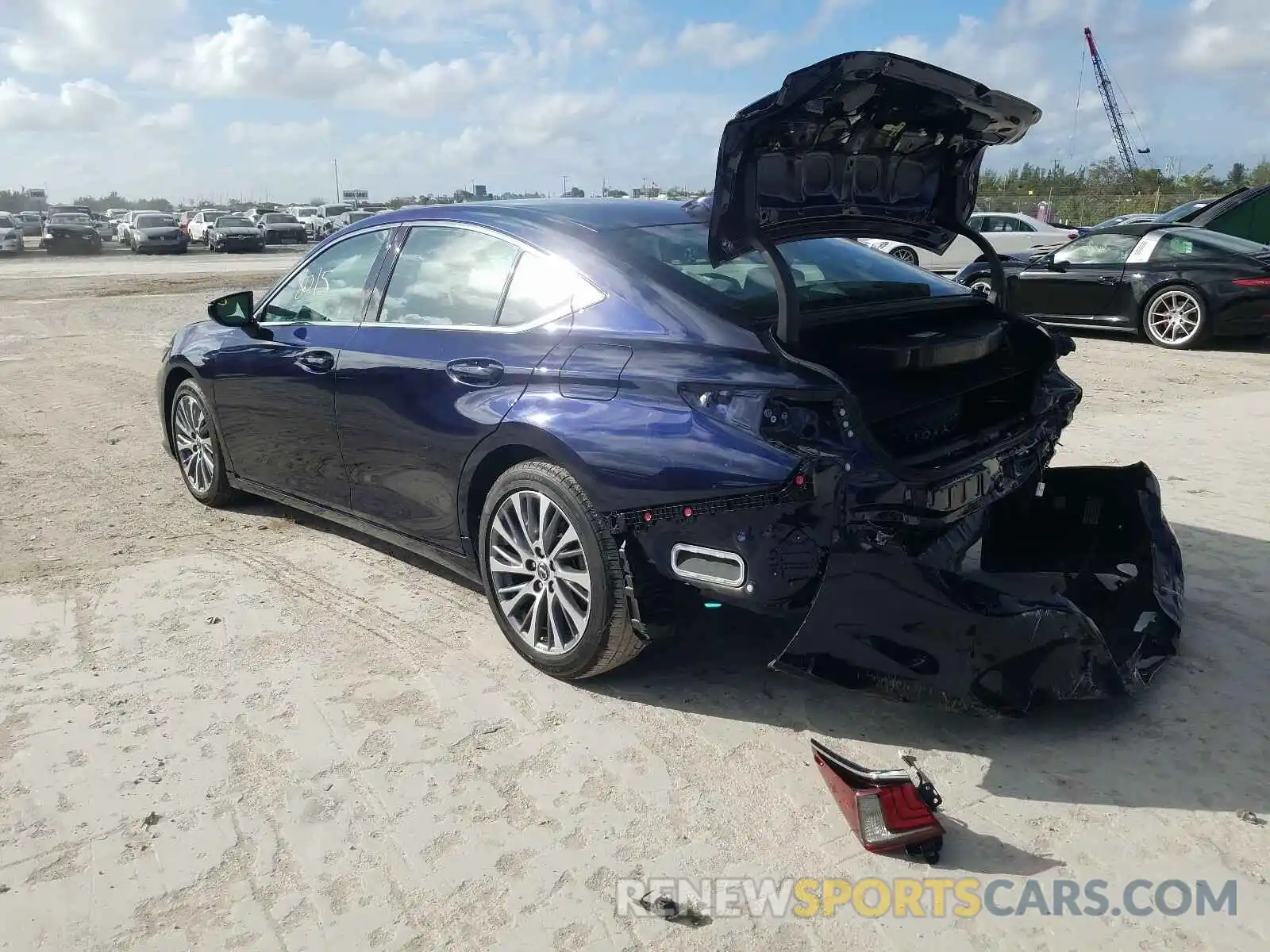 3 Photograph of a damaged car 58ABZ1B15KU012199 LEXUS ES350 2019