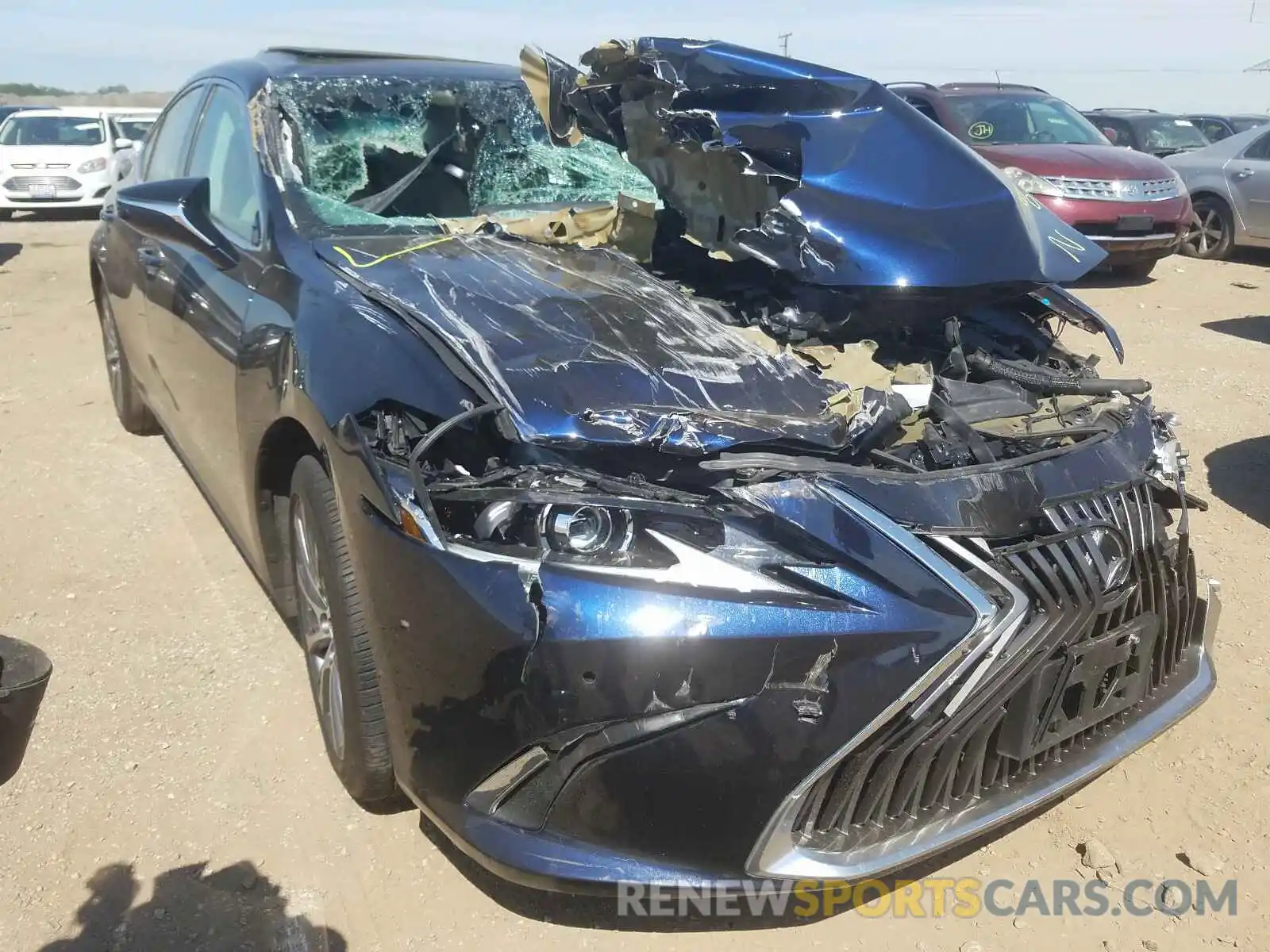 1 Photograph of a damaged car 58ABZ1B15KU013062 LEXUS ES350 2019