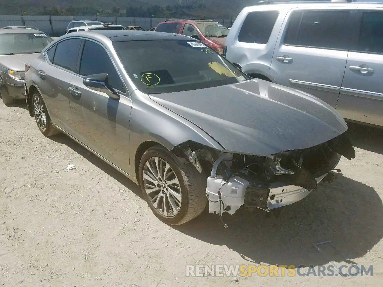 1 Photograph of a damaged car 58ABZ1B15KU013871 LEXUS ES350 2019