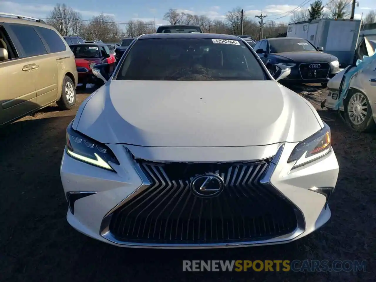 5 Photograph of a damaged car 58ABZ1B15KU014874 LEXUS ES350 2019