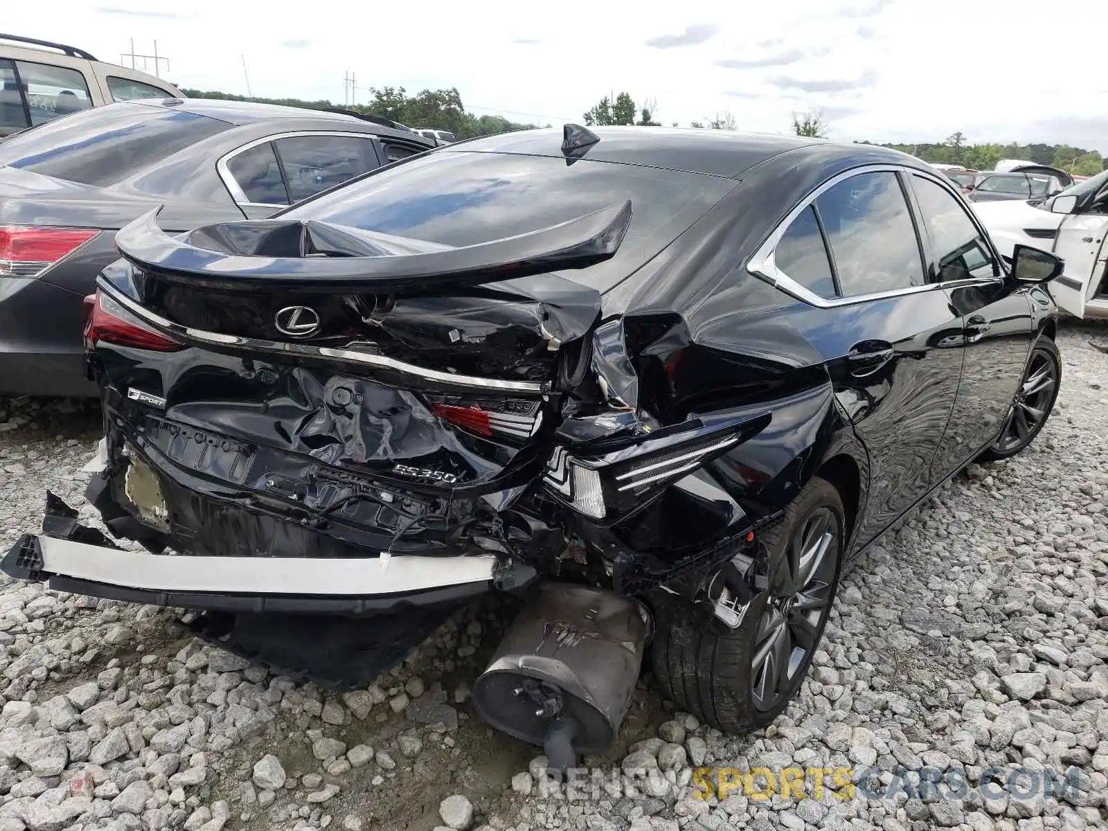 4 Фотография поврежденного автомобиля 58ABZ1B15KU015152 LEXUS ES350 2019