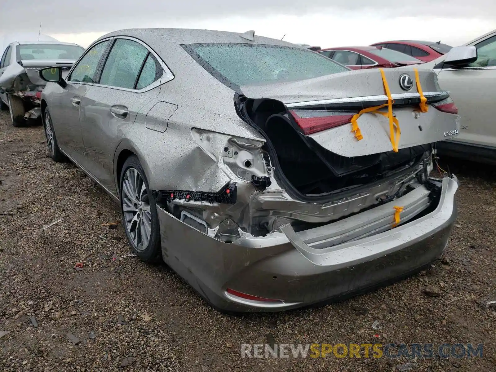 3 Photograph of a damaged car 58ABZ1B15KU019850 LEXUS ES350 2019